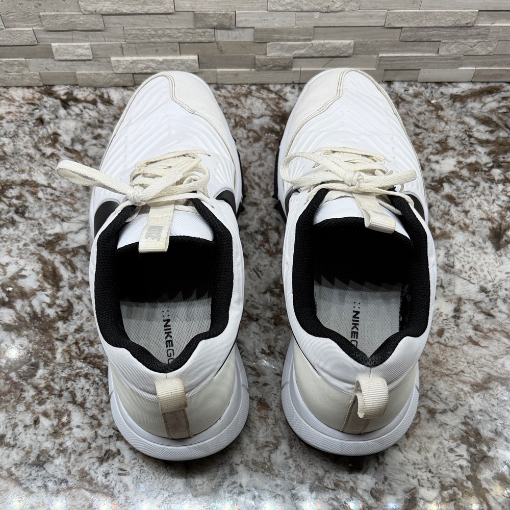 Nike Men's White and Black Golf Shoes - Picture 5 of 6